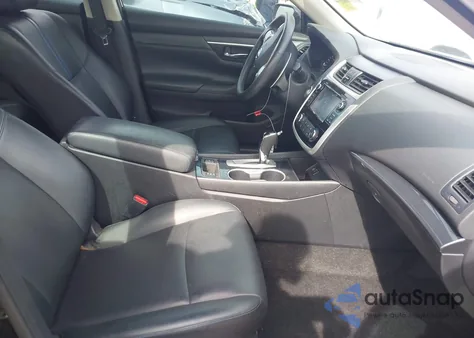 2018 Nissan Altima 2.5 Sr from USA, damaged, VIN 1N4AL3AP1JC142839